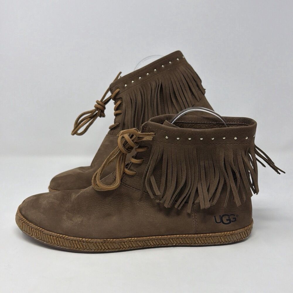 UGG Alexia Fringe Moccasin Boots Brown Nubuck Studded STORE MODEL Womens 9